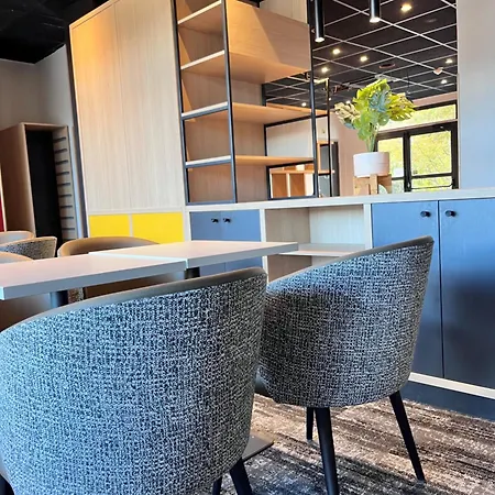 イビス バジェット クレルモンフェラン サントル モンフェラン