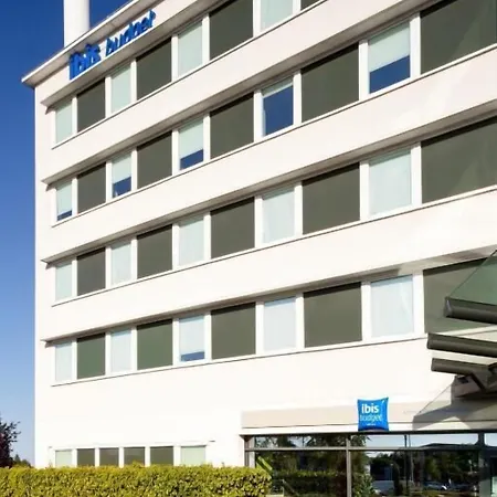 Отель Ibis Budget Ferrand Centre Montferrand Клермон-Ферран