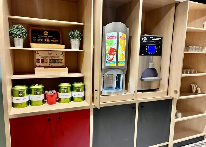 Отель Ibis Budget Ferrand Centre Montferrand Клермон-Ферран